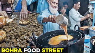 Bohra Food Street Only in Ramzan  Mal Pura Kaleji Khaosuey Haleem Special Gujrati Food Items [upl. by Bach]