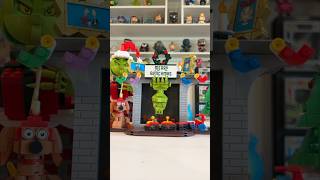 Building The Grinch thegrinch brickcraft [upl. by Boesch778]