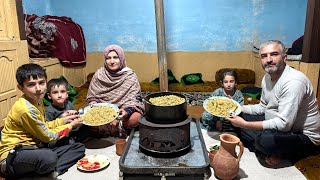 Forest Yak Meat Qeema Pulao  Winter Life On Mountain Village Of Pakistan With Scarcity Of Resources [upl. by Derwin]