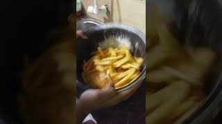 ঘরোয়া উপায়ে মজাদার ফ্রেঞ্চ ফ্রাই foryou food cooking testyFrench fry yummy shortsviral shots [upl. by Merridie]