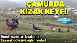 Kar Yağmayınca Çocuklar Kızaklarla Çamurda Kayarak Zaman Geçiriyor [upl. by Ahsel]