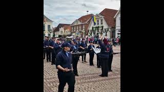 Schützenfest Esens 2024  Aufmarsch Spielmannszug der Feuerwehr Ihlow [upl. by Joachima614]