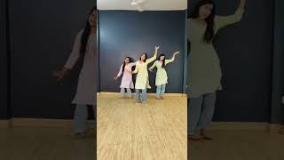 Saunkan Saunkan song gall Mann le meri dance video [upl. by Denoting]