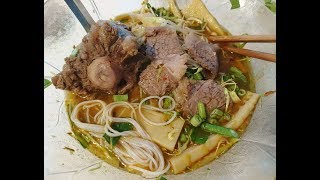 How to make khow poon nam seen Lao food วิธีทำ ข้าวปุ้นน้ำเนื้อ ของลาวฝั่งโขง ເຂົ້າປຸ້ນນ້ຳຊີ້ນ [upl. by Amaris]