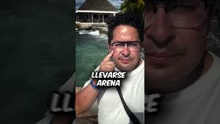 Turista guarda en frascos la arena de playa en Mexico y SE MOLESTAN termina mal 🇲🇽🏖️ Shorts [upl. by Kirad921]