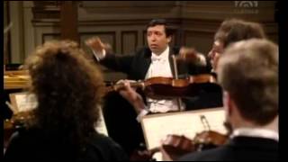 Mozart Klavierkonzert Nr 21 C Dur KV 467 Murray Perahia Klavier Chamber Orchestra of Europe [upl. by Pruchno233]