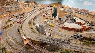 Large HO Scale Model Railroad Layout at The Highland Park Society of Model Railroad Engineers [upl. by Sirak360]