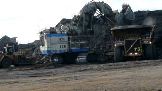 Worlds Largest Hydraulic Shovel The OampK RH 400 Loads CAT 797B [upl. by Wassyngton]