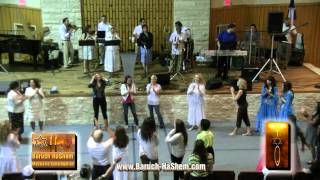 Praise and Worship from Baruch HaShem 6414 [upl. by Anoif]