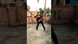 Neend Udti Hai Udne bhi Dedance viralvideo shortsfeedbollywood love shortsdance [upl. by Barbuto]