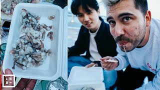 Comiendo PULPO VIVO en COREA DEL SUR 🐙🇰🇷 [upl. by Ajile]