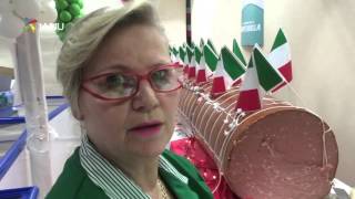 Il taglio della mortadella da 850 kg Unimpresa [upl. by Kinata]