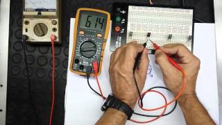 MEDINDO TRANSISTOR COM MULTIMETRO ANALOGICO E DIGITAL [upl. by Adnima]