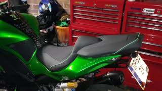 Kawasaki z1000 Bagster Seat and dodgy fitment [upl. by Nyrhtakyram]