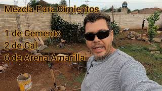 Construyendo Nuestra Casa en Mexico Cimientos de Piedra 2 de 2 Mezcla para cimientos Vblog333 [upl. by Beker264]