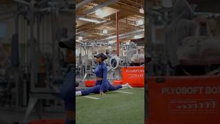 front split training flexibility girlswholift frontsplit short [upl. by Dow]