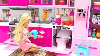 Real Mini Cooking In Doll Kitchen Refrigerator Toy  Puppenküche echtes Kochen [upl. by Eadie]