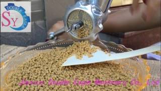 household manual animal feed pellet machinehand poultry fish feed extruder machine [upl. by Rosalyn]