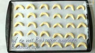 Vanillekipferl Weihnachtsplätzchen [upl. by Cissie]