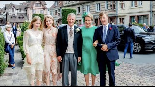 Belgische royals op huwelijk van broer koningin Mathilde in Frankrijk [upl. by Beck399]