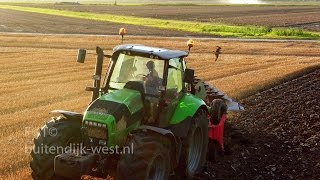 Deutz Fahr Agrotron 7210 met 7schaar ploeg  7furrow plough [upl. by Islean23]