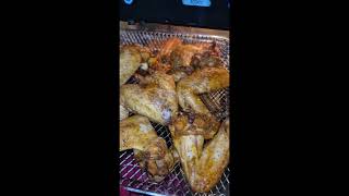 Cooking Chicken Wings in my Air Fryer [upl. by Vaughn]