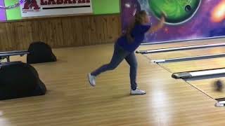 Walter Ray Williams Jr giving a bowling lesson in Dothan AL [upl. by Artaed84]