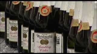 Martinellis in Watsonville Sparkling Apple Cider [upl. by Wilkinson]