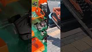 4 takt benzinemotor industriële rubberen rupsband RC grastrimmer remotecontrolmower lawnmowerrobot [upl. by Loferski]