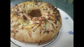 CIAMBELLA DI PANE CON TRITO DI PATATE CROCCANTI [upl. by Suolkcin]