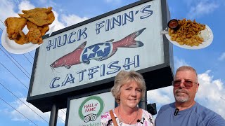 Huck Finn’s Catfish Review Pigeon ForgeA Southern DelightOr a Bad Bite [upl. by Marylou379]