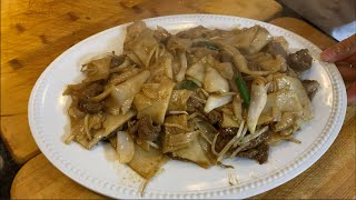 Phở tươi xào thịt bò  Beef Chow fun [upl. by Ecnarwal471]