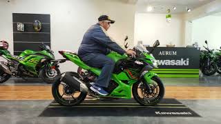 2024 KAWASAKI NINJA 400 Seat Height Review  Good for Short Height Riders  🤔 JD Vlogs Delhi [upl. by Lodge]