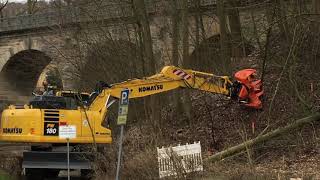 Holzernte mit Woodcracker KOMATSU PW180 [upl. by Neelyhtak211]