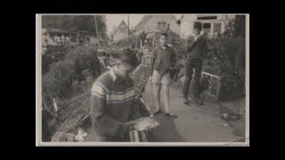 The Boathouse Earlswood Lakes Dolly Dolphin amp family singing 1963 [upl. by Si150]