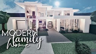 ROBLOX  Bloxburg Affordable Modern Family Home 70k  No Large Plot  House Build [upl. by Dihgirb]