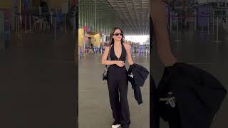 Alaya F Makes a Stylish Appearance at the Airport 😍 viralshort viralvideo alayaf [upl. by Lhok559]