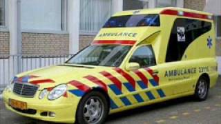 Rubberen Robbie  de Ambulance [upl. by Patin63]