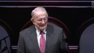 Pastor Chuck Swindoll Announces Retirement from Stonebriar [upl. by Auberbach]