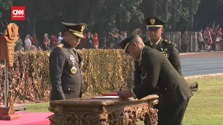 Panglima TNI Jenderal Agus Subiyanto Lantik 350 Perwira Karir [upl. by Cohette424]