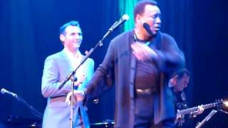 Beyond the Sea  Marti Pellow amp George Benson [upl. by Murdock523]