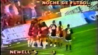 1992  Copa Libertadores  Primera Fase  Fecha 3  Newells 3  1 Colo Colo 060392 [upl. by Bernardina]