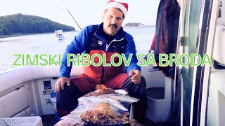 ZIMSKI RIBOLOV SA BRODA Sretan božić [upl. by Adon27]