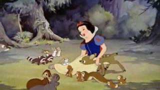 Blancanieves y los Siete Enanos  Canción tonta Doblaje 1964 [upl. by Gunar]