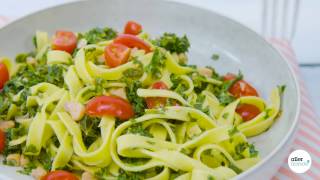 Verse tagliatelle met gerookte zalm en boerenkool  Allerhande [upl. by Enimsay]