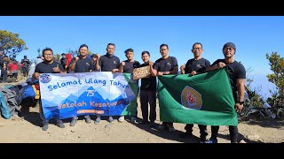 TIM PENDAKI SMP KE GUNUNG GEDE  LUSTRUM KESATUAN KE 15 [upl. by Laura]