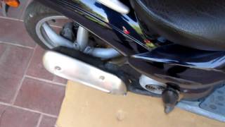 Aprilia Scarabeo 50 start up [upl. by Harrat]