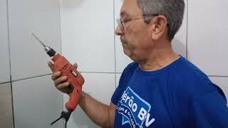 Como instalar prateleira de vidro de canto em banheiro [upl. by Casey507]