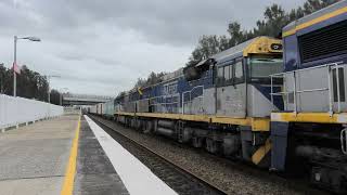 4190 at sandgate 10 12 with VL352 CF4402 CF4408 on 11 11 24 [upl. by Sirdna]