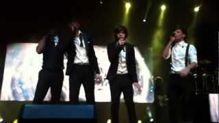 One Direction I Want TOUCHING LIAM AND ZAYNTHROWING GSTRING  Melbourne Concert [upl. by Ahsieker]